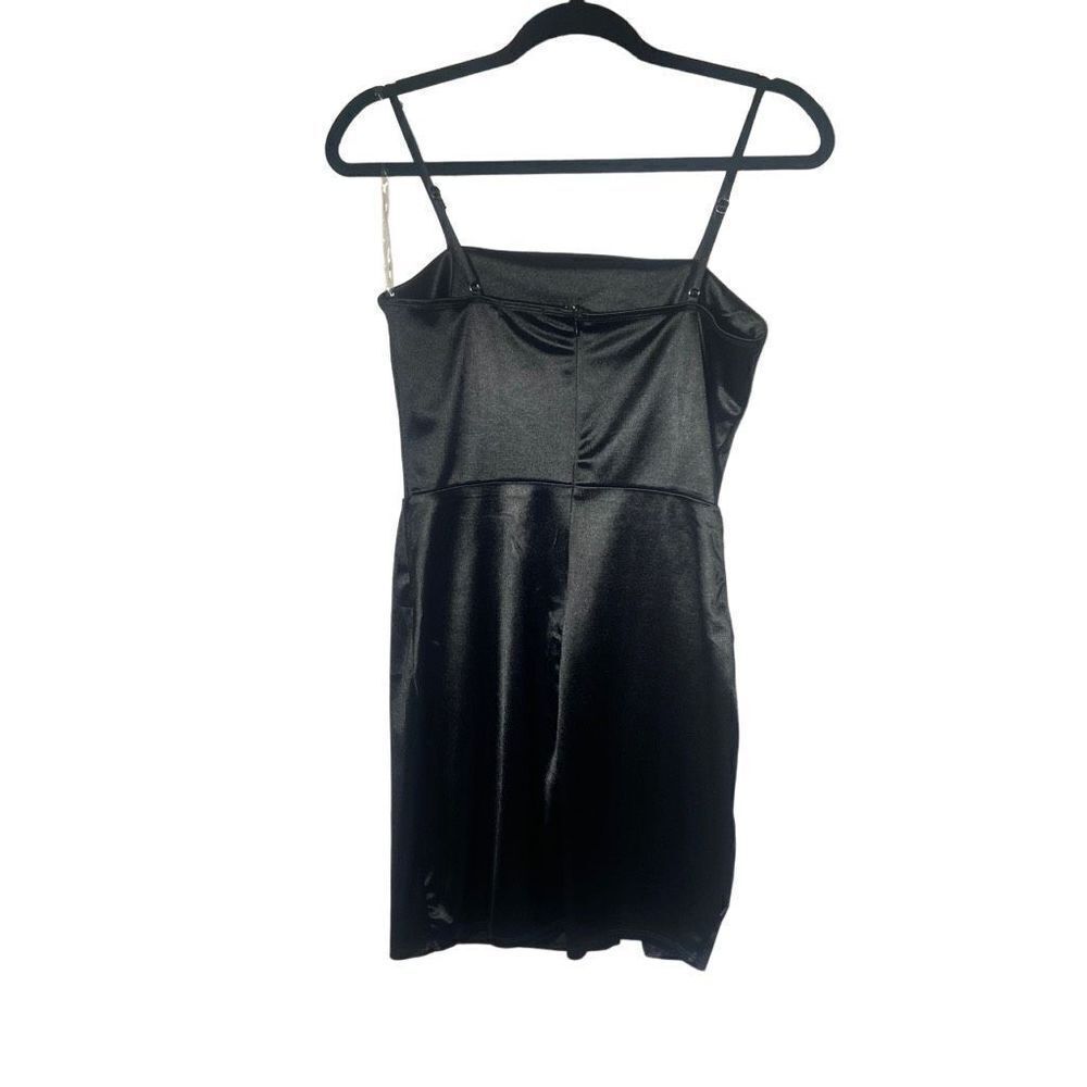 ❤️ Better Be Little Black Dress Women’s Size Medium NWT - Picture 2 of 9